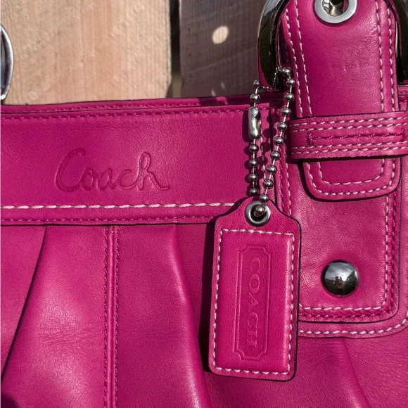 Coach Vintage Leather Pleated Soho bag - Picture 2 of 14